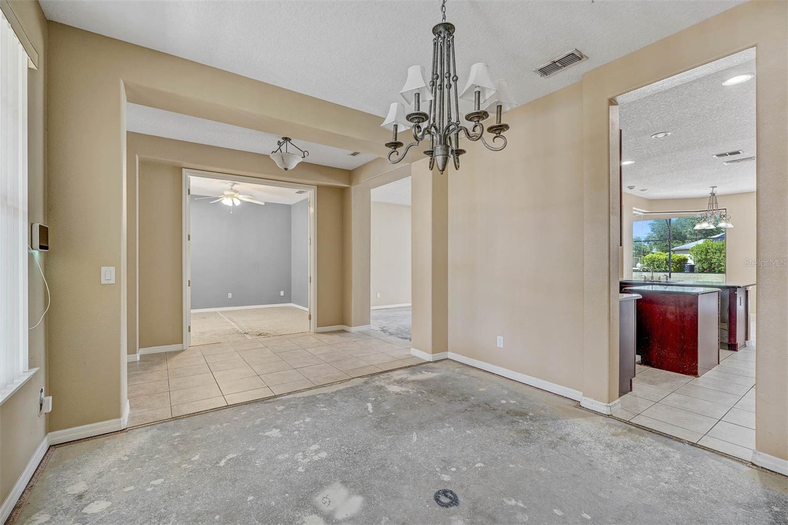 3845 MARIETTA WAY