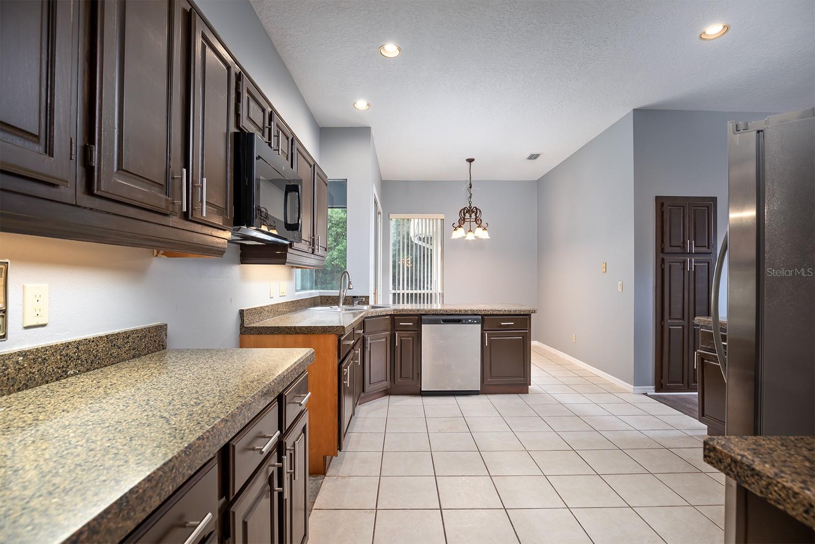 235 N MOUNTS BAY CT