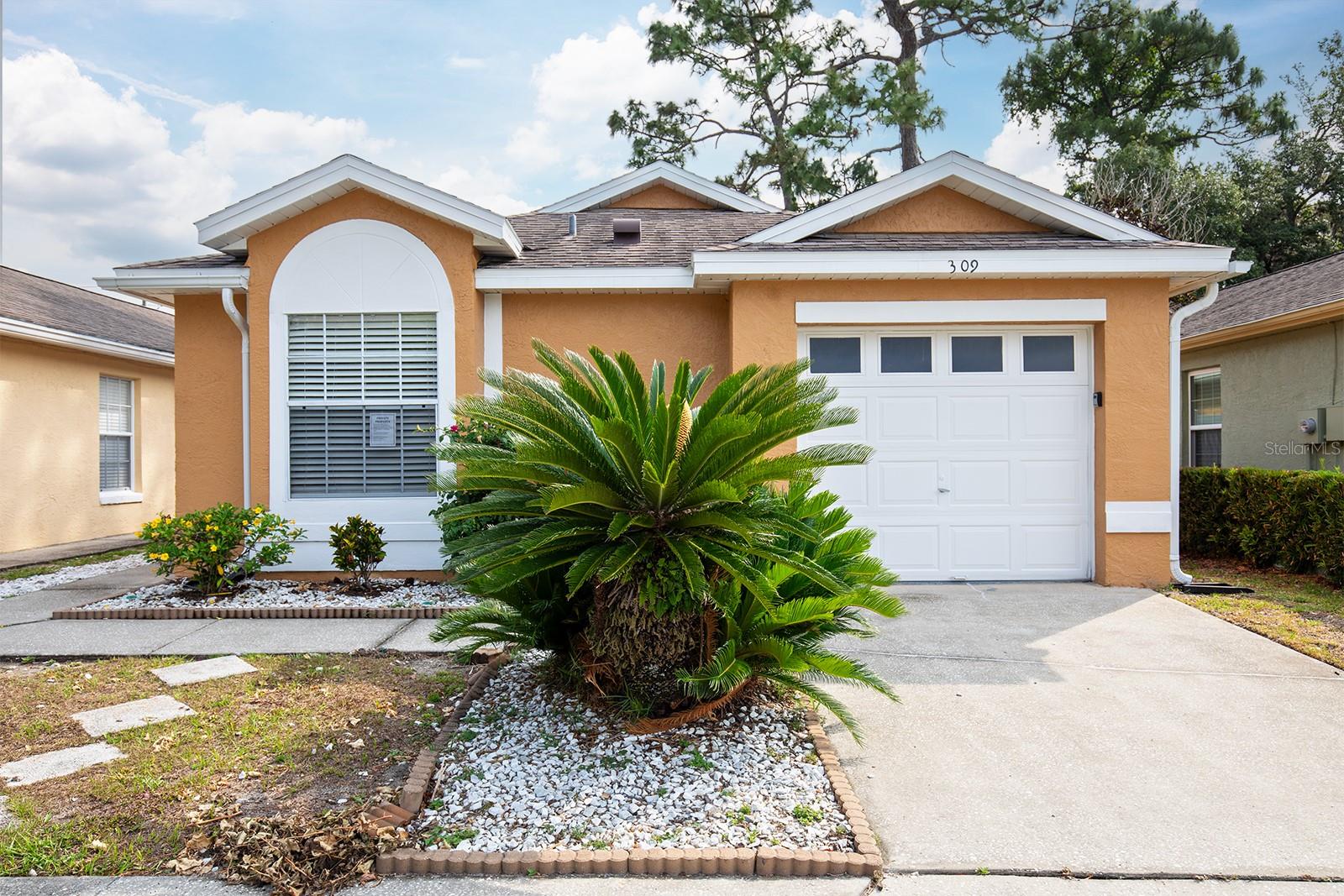 309 N WILDERNESS PT