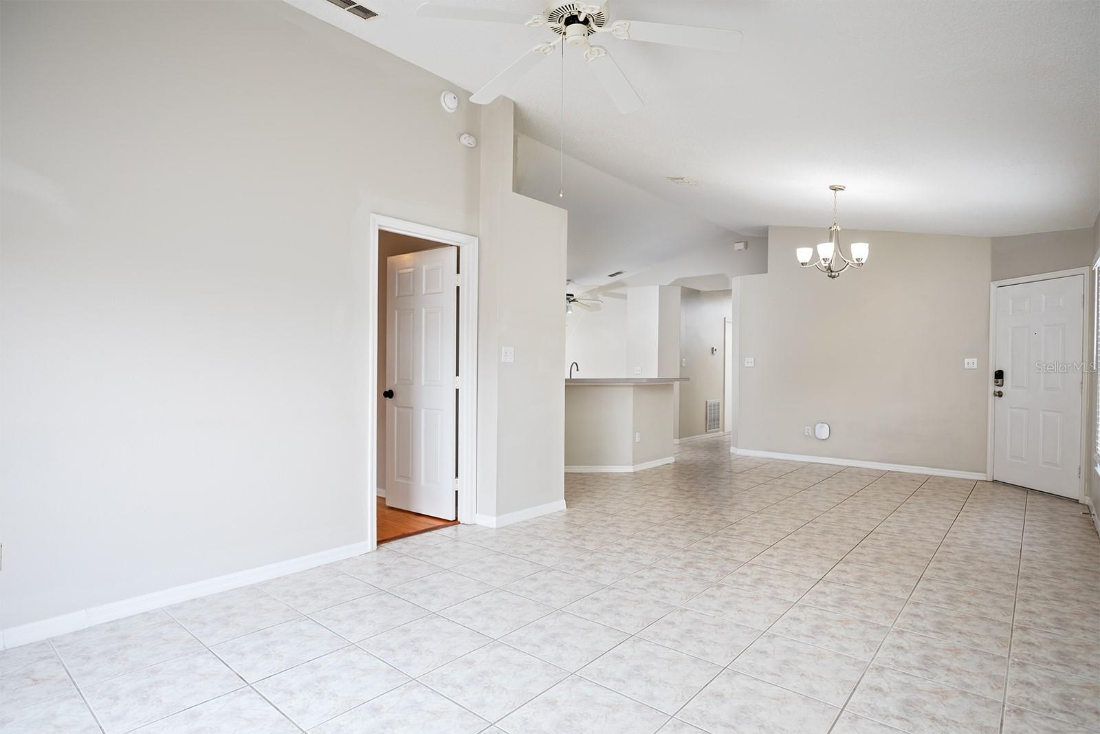 309 N WILDERNESS PT