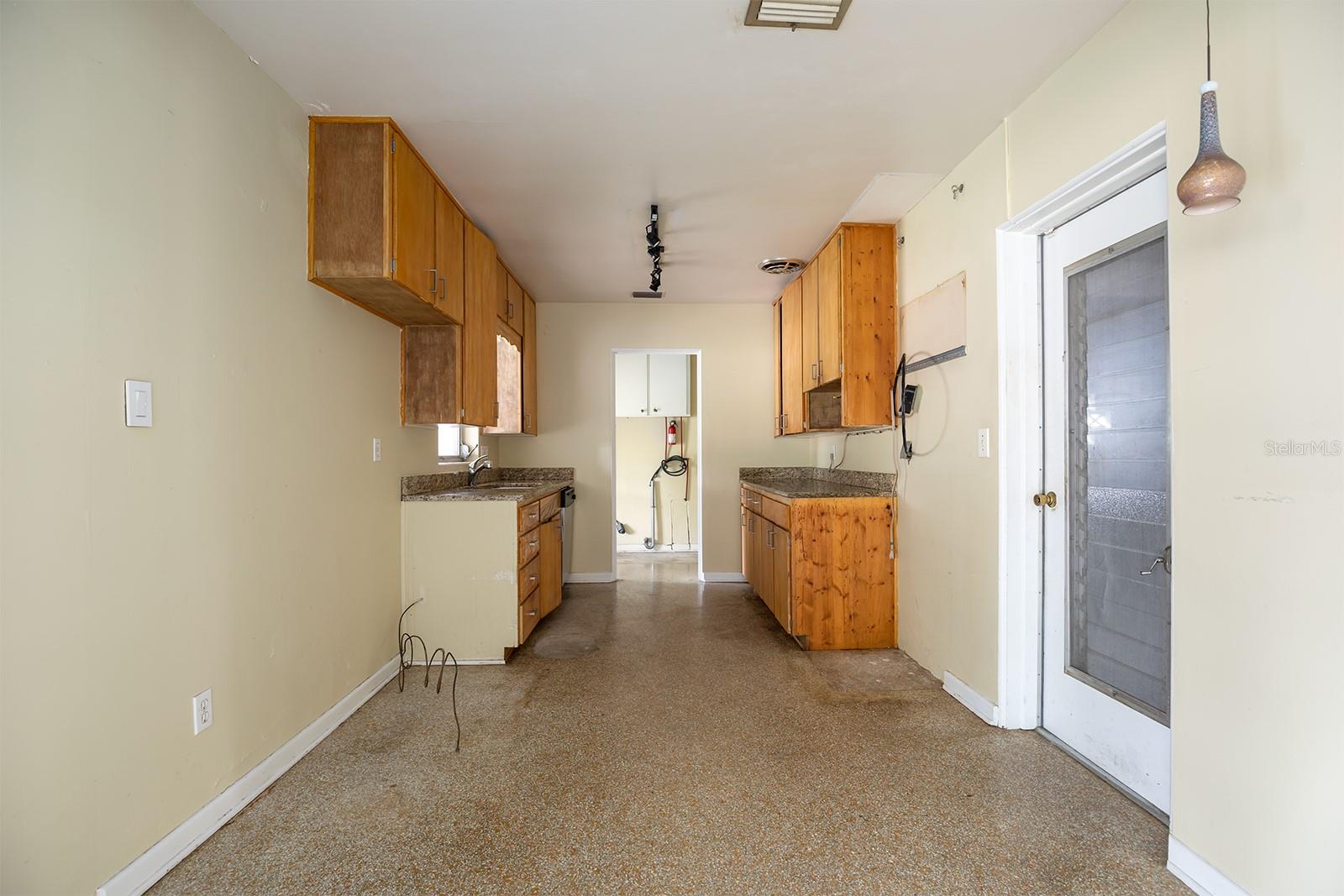 431 PAGE ST
