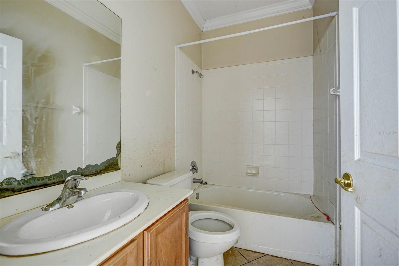 512 VILLAGIO LOOP