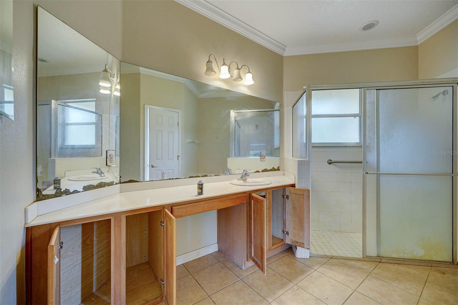 512 VILLAGIO LOOP