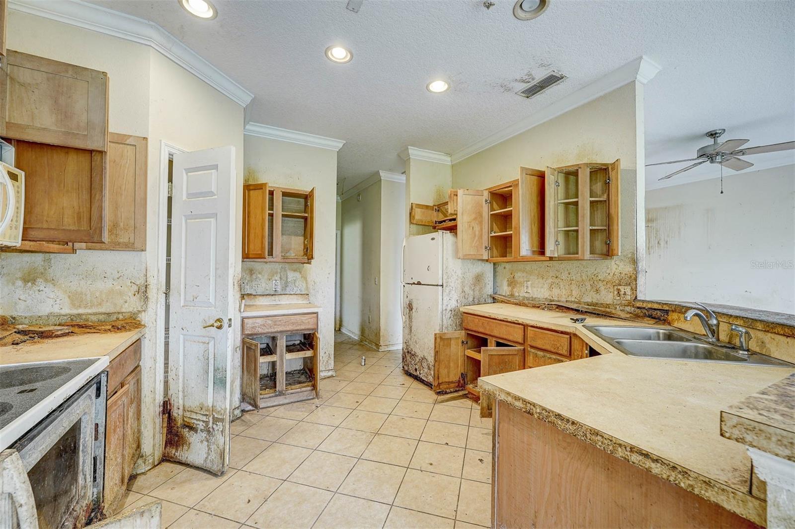 512 VILLAGIO LOOP