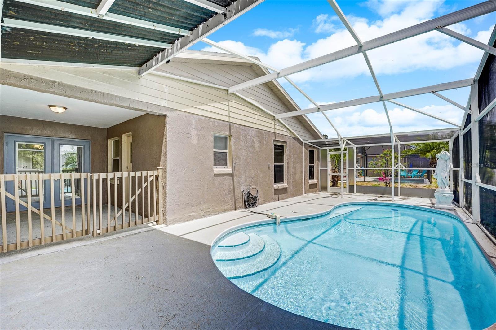 1616 OAK HILL TRL