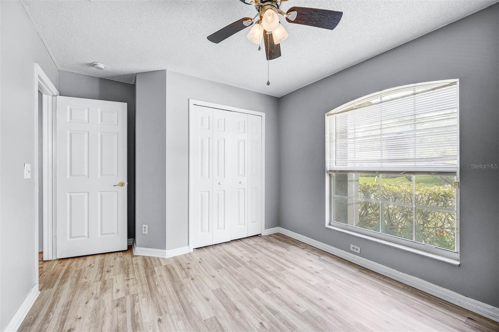 1616 OAK HILL TRL
