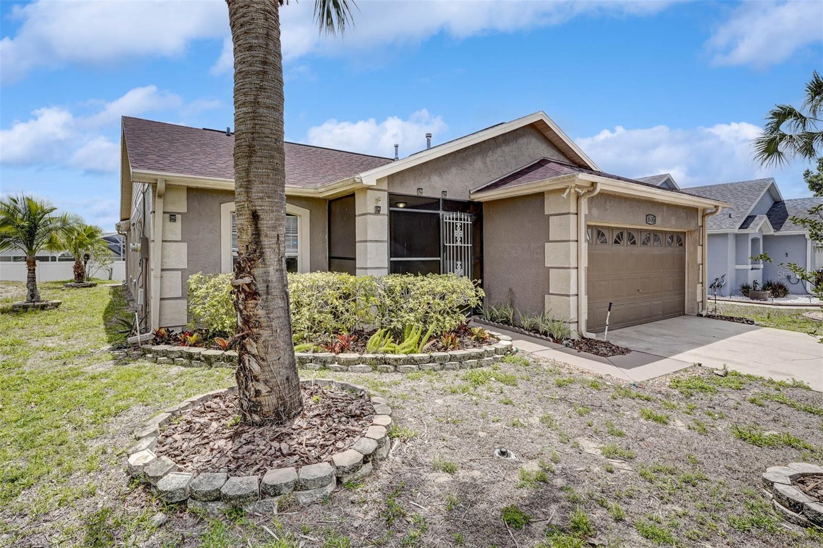 1616 OAK HILL TRL