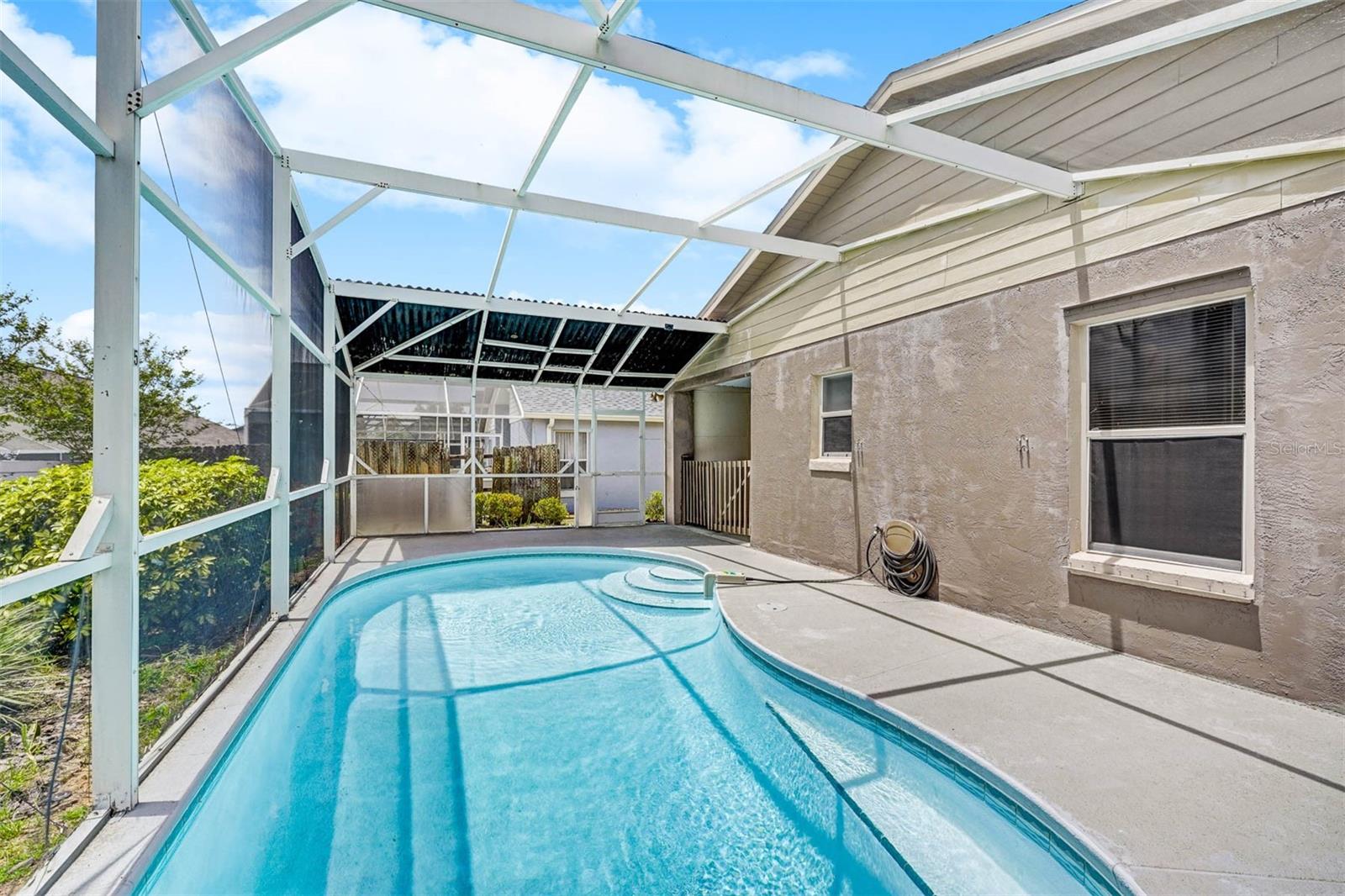 1616 OAK HILL TRL