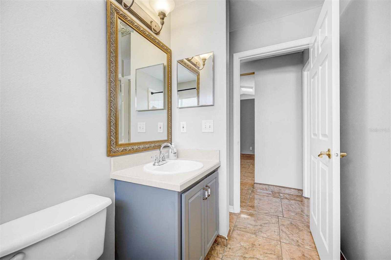 1616 OAK HILL TRL