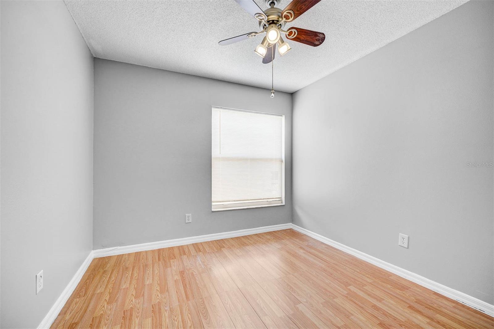 1616 OAK HILL TRL