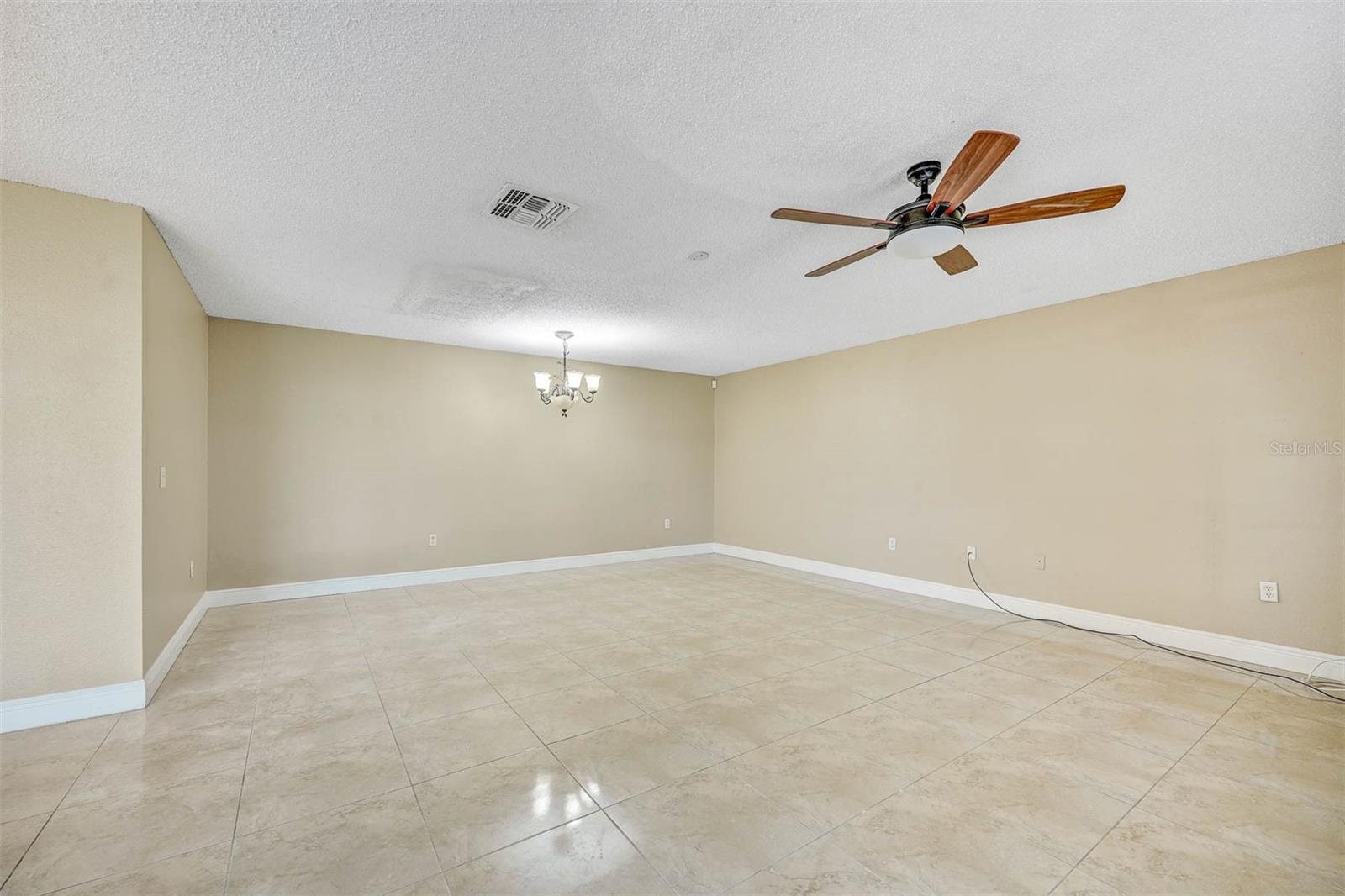 2390 ANDREWS VALLEY DR