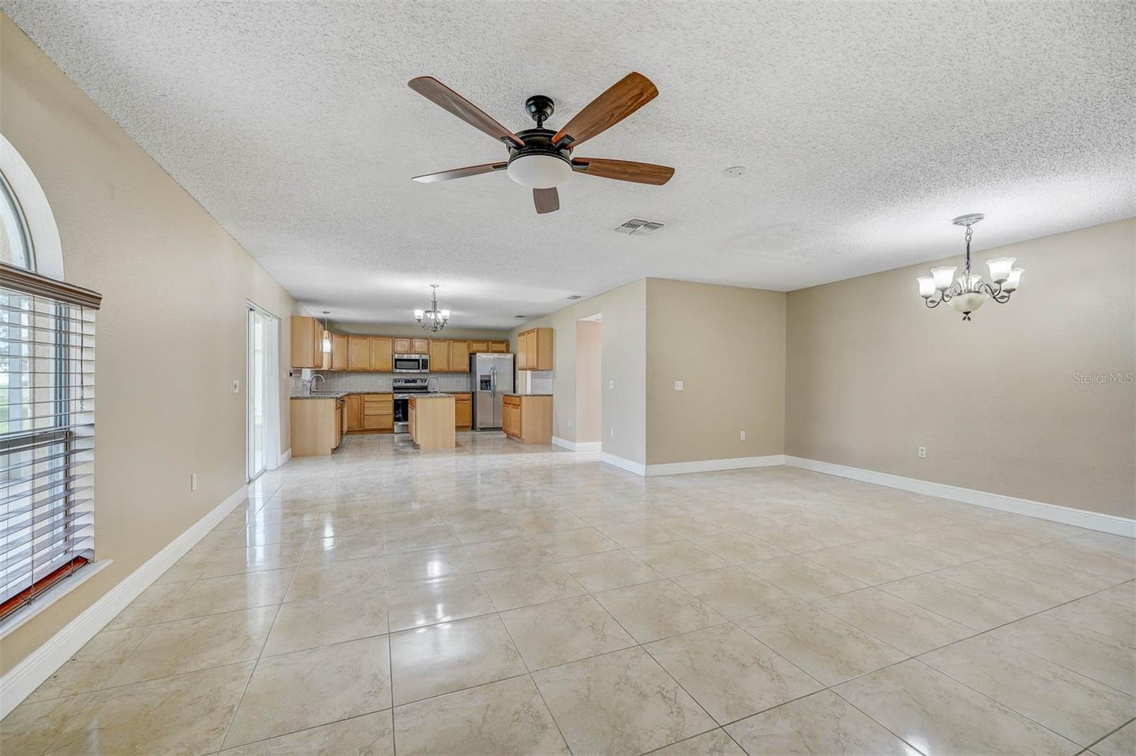 2390 ANDREWS VALLEY DR