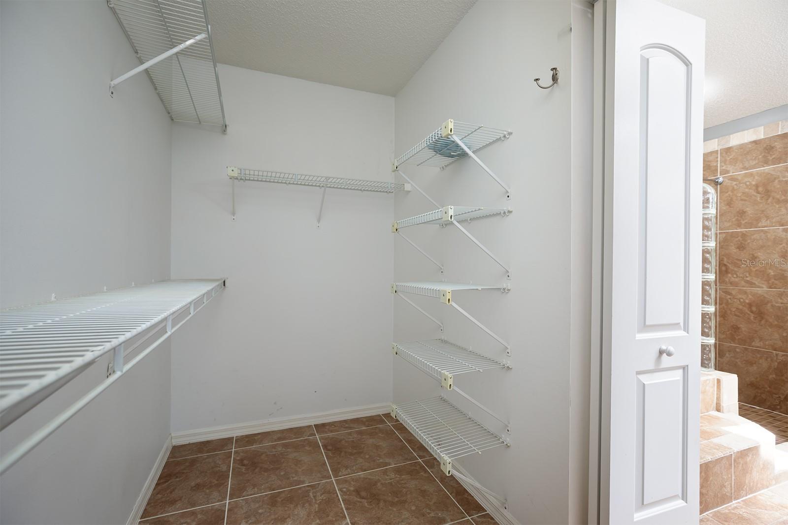 10161 BRANDON CIR