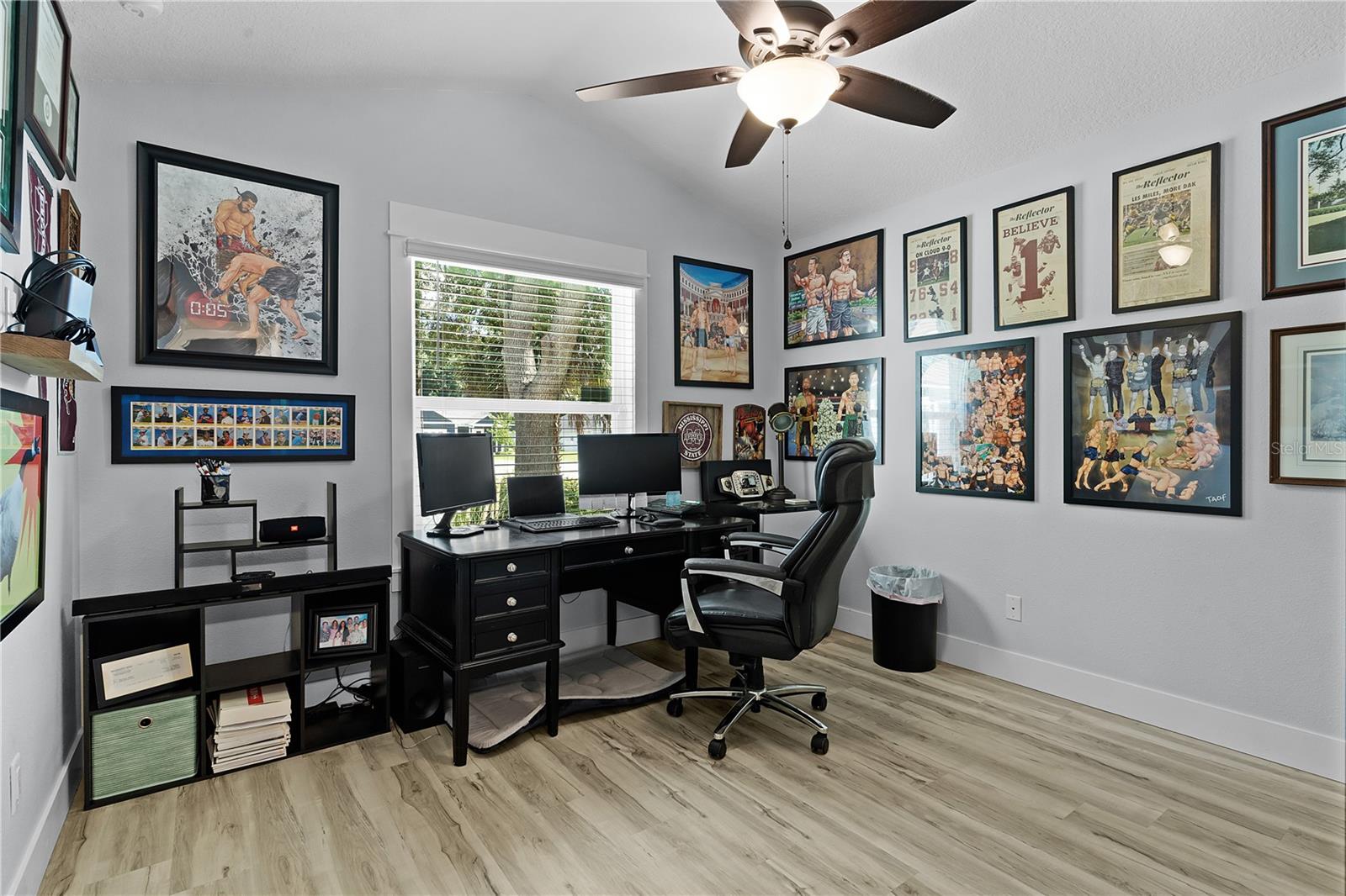 800 DEEP WOOD CT