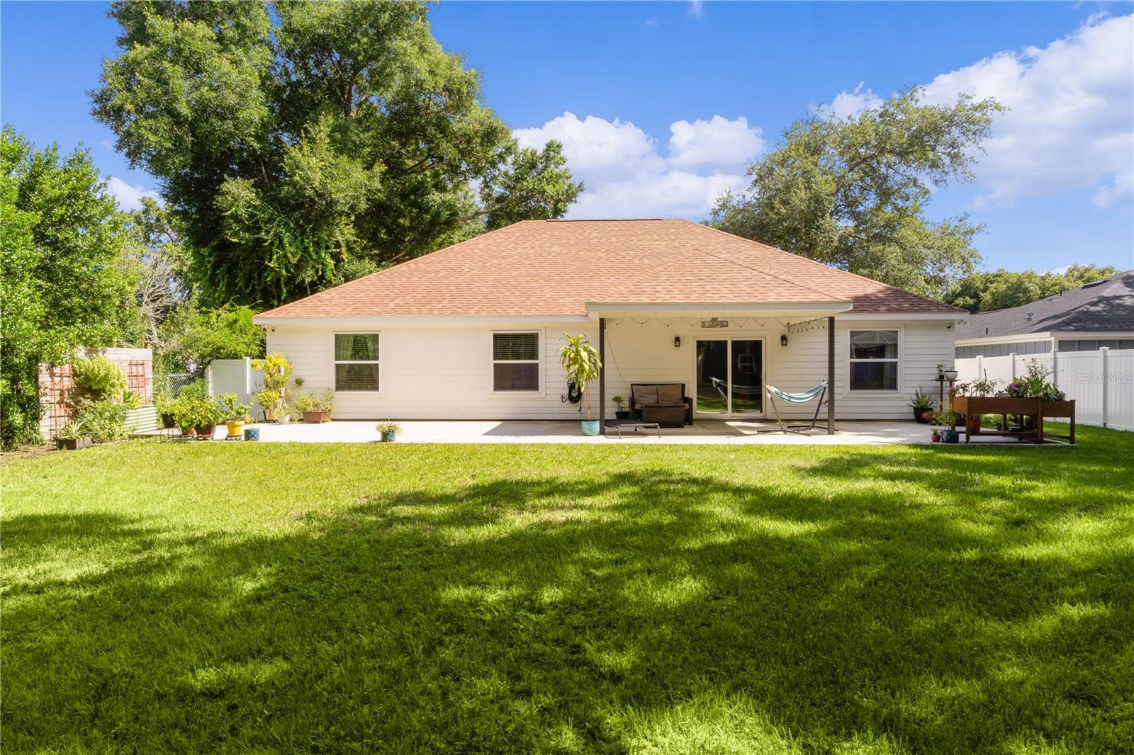 800 DEEP WOOD CT