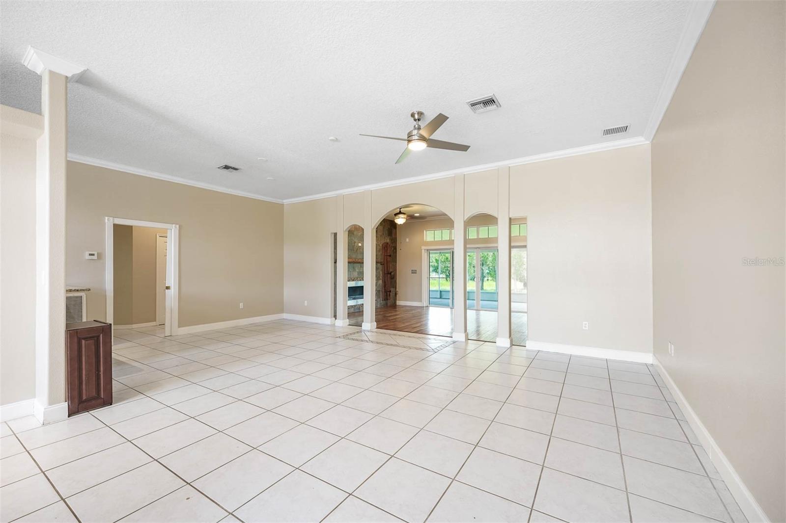 21630 SLED RD