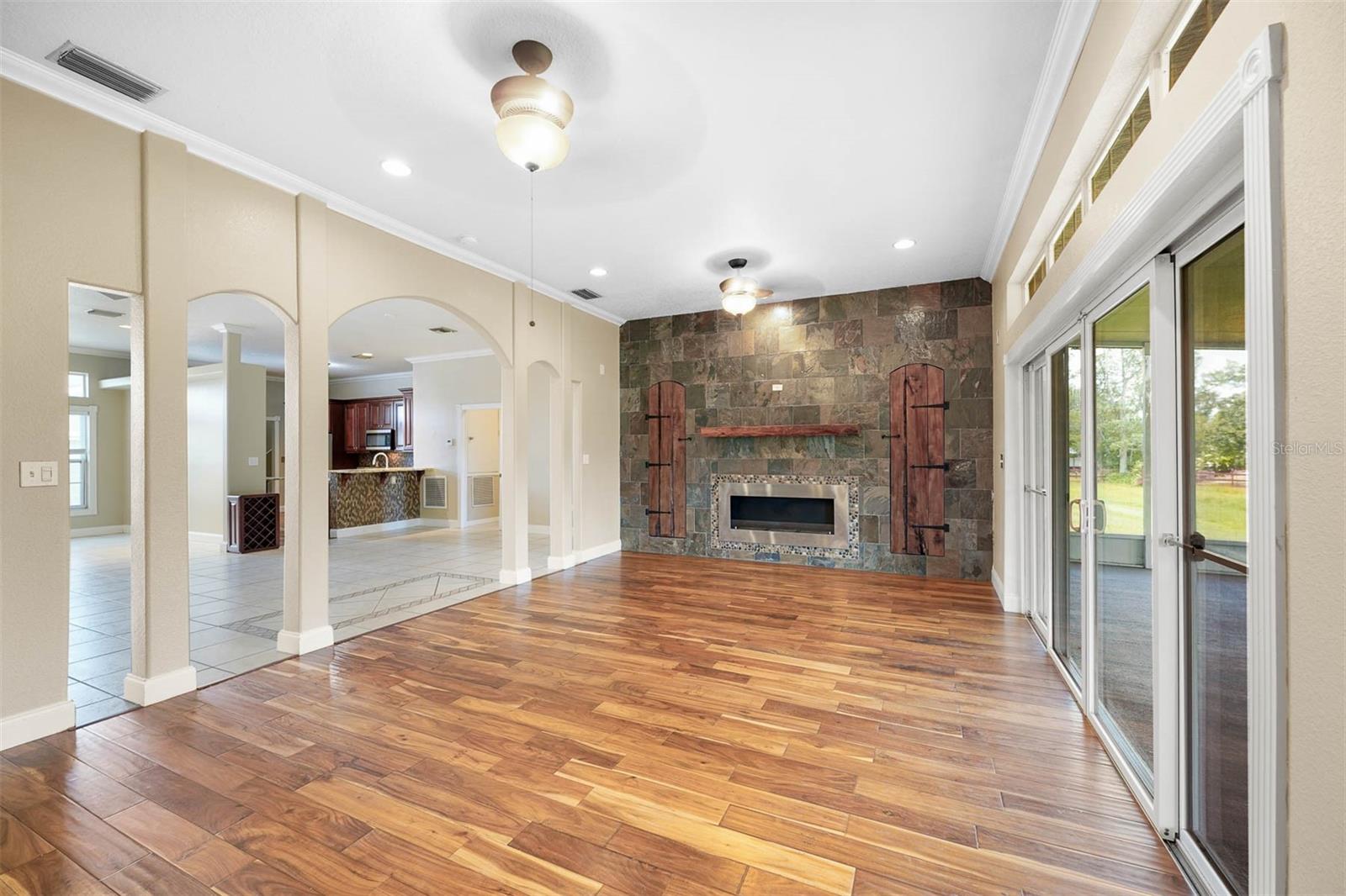 21630 SLED RD
