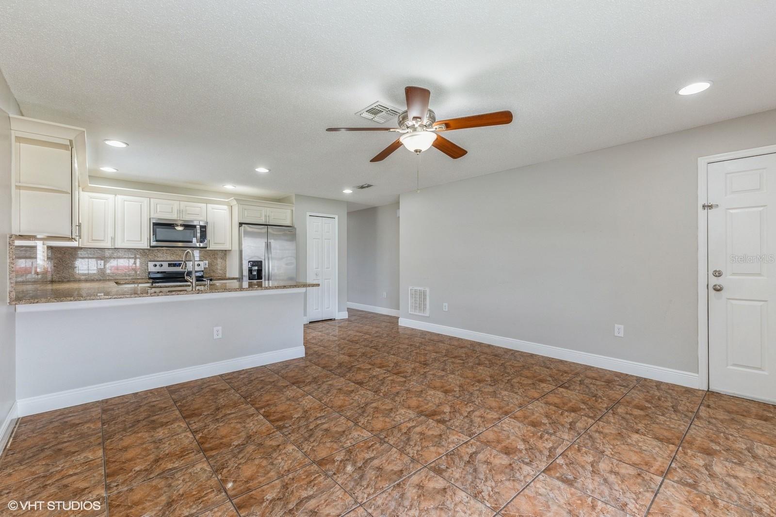 121 OWENSHIRE CIR