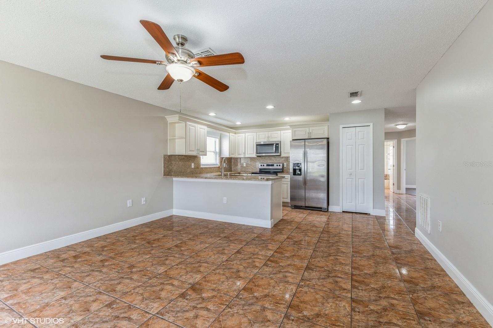 121 OWENSHIRE CIR