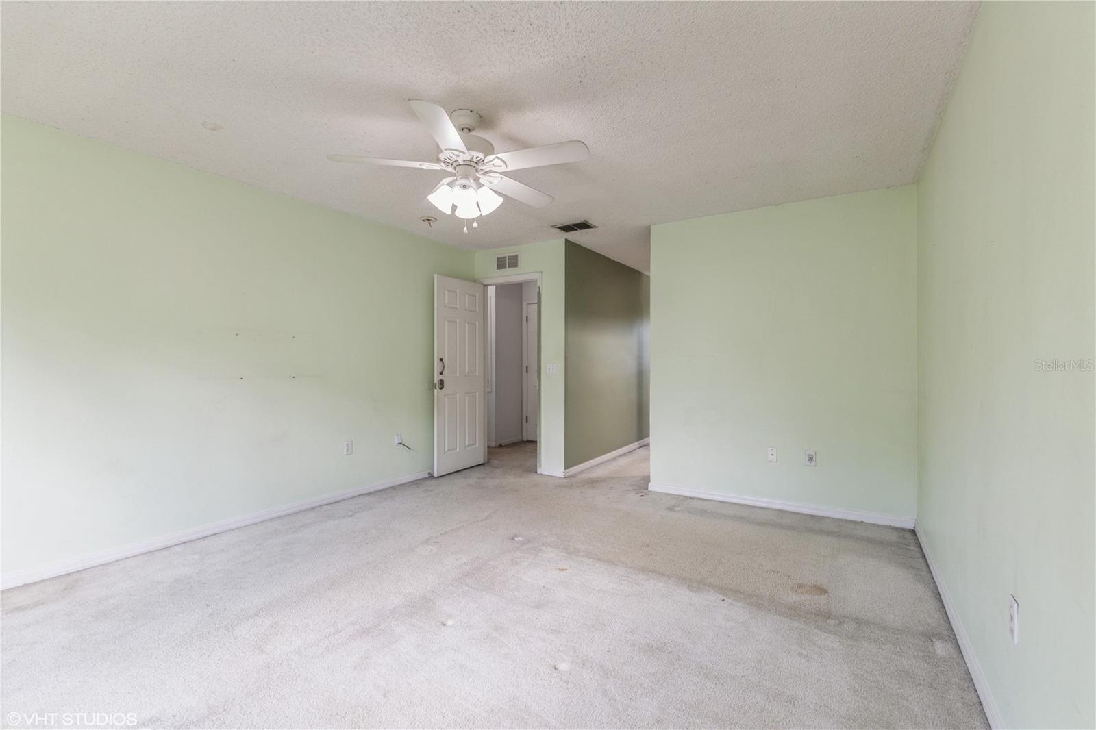 16031 HORIZON CT