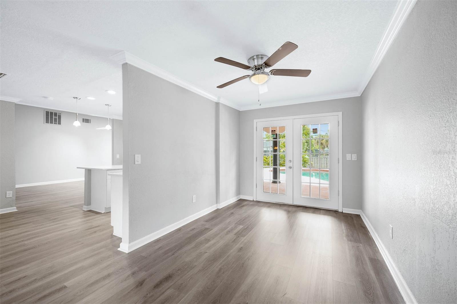 846 WOODCREST CV