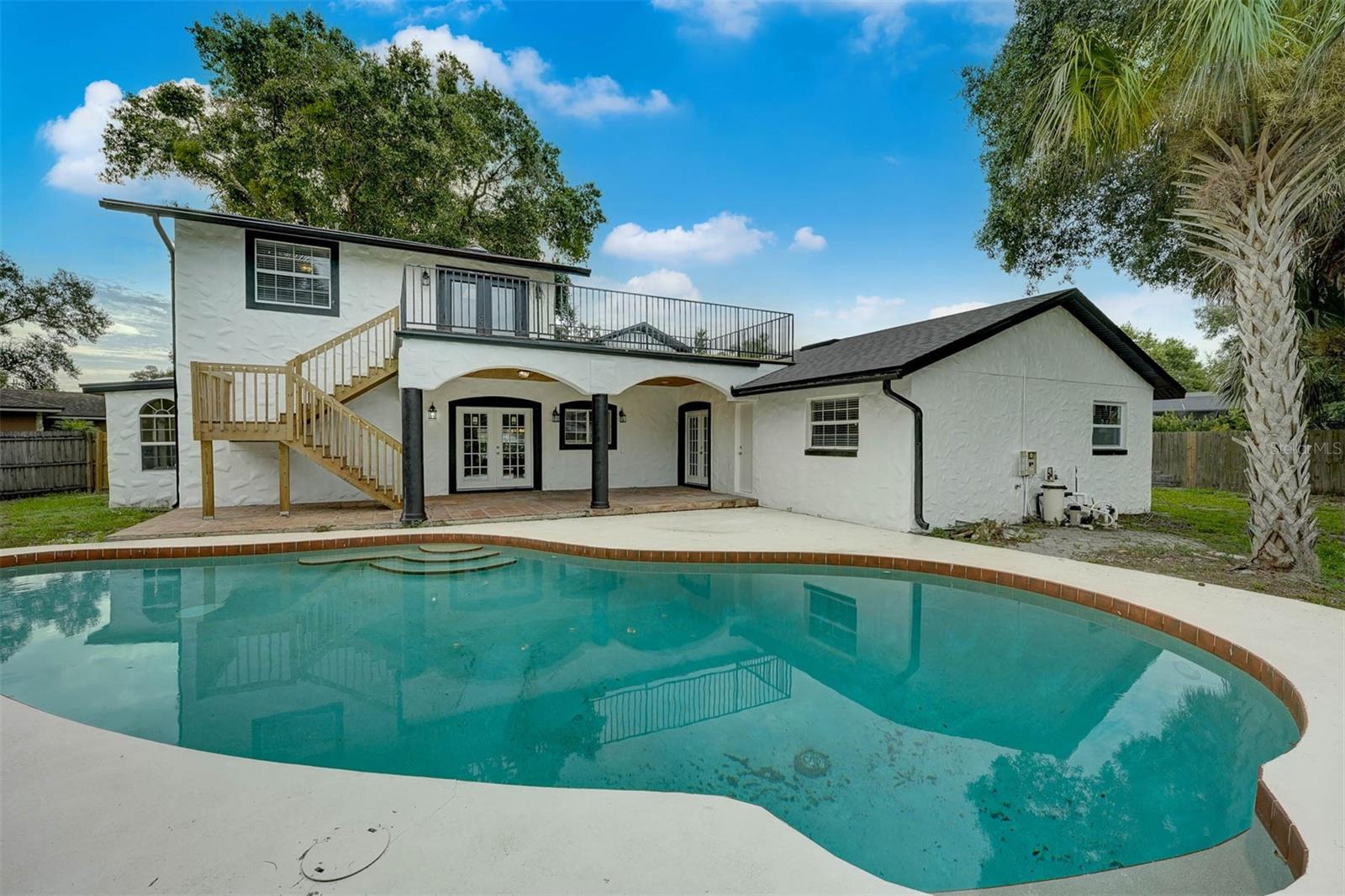 846 WOODCREST CV