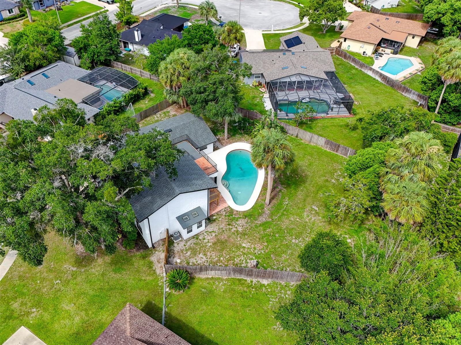 846 WOODCREST CV