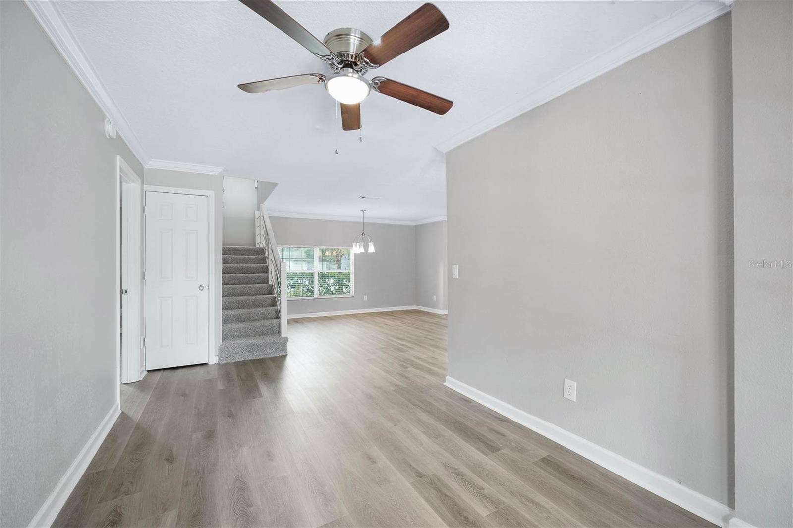 846 WOODCREST CV