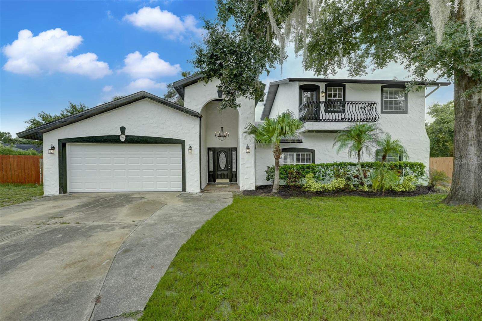 846 WOODCREST CV