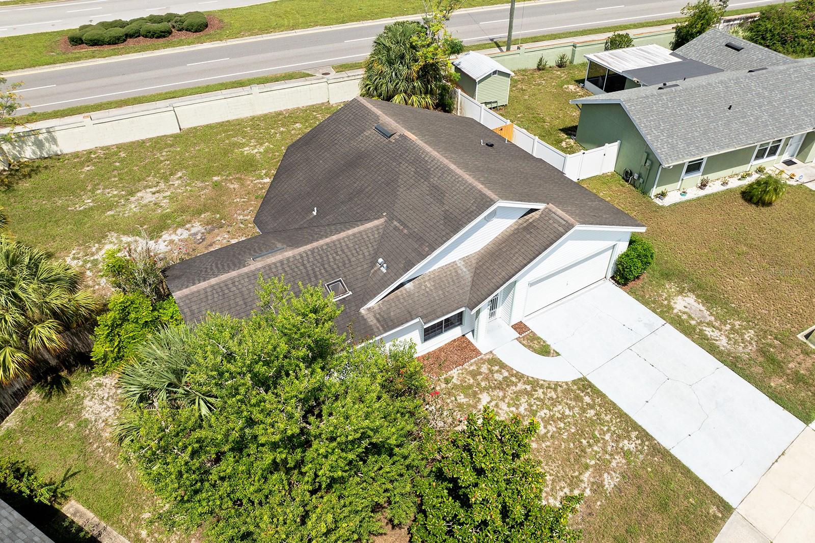 908 CROWS BLUFF LN