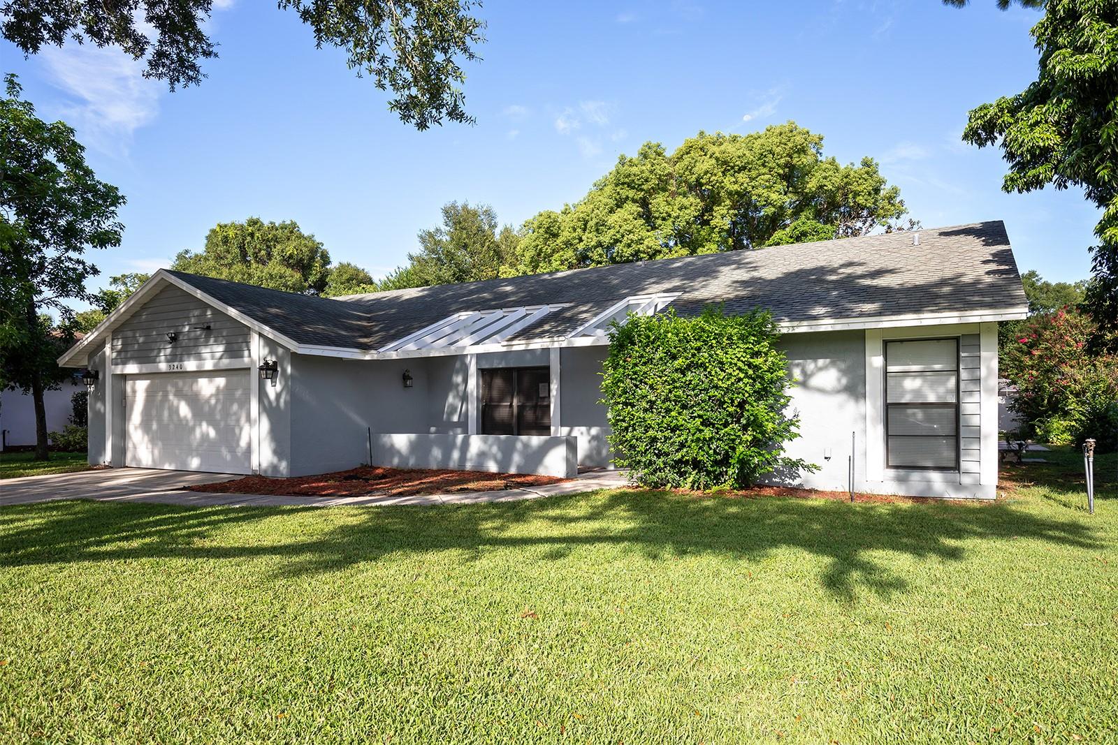 3240 W SAINT BRIDES CIR