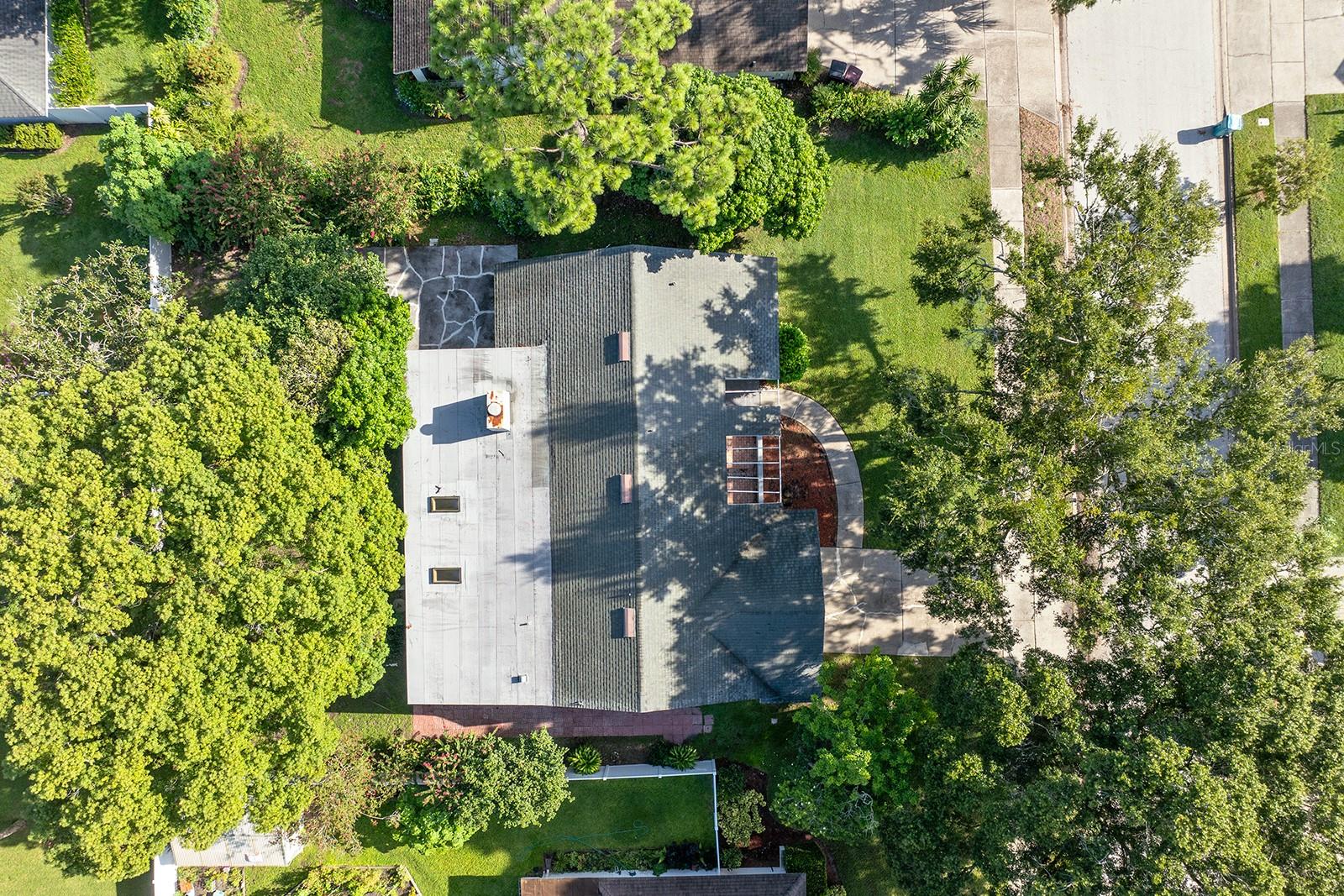 3240 W SAINT BRIDES CIR