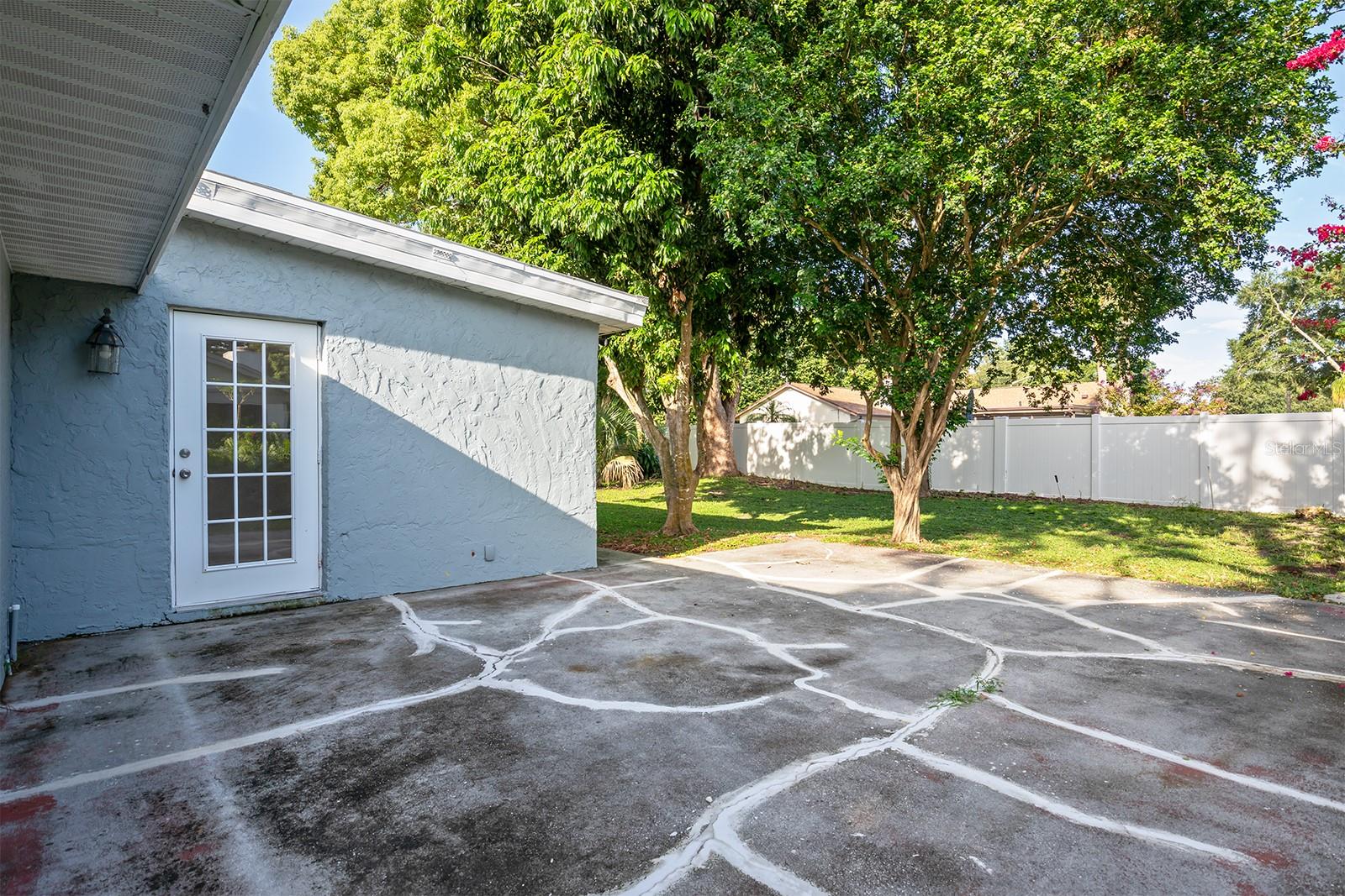 3240 W SAINT BRIDES CIR