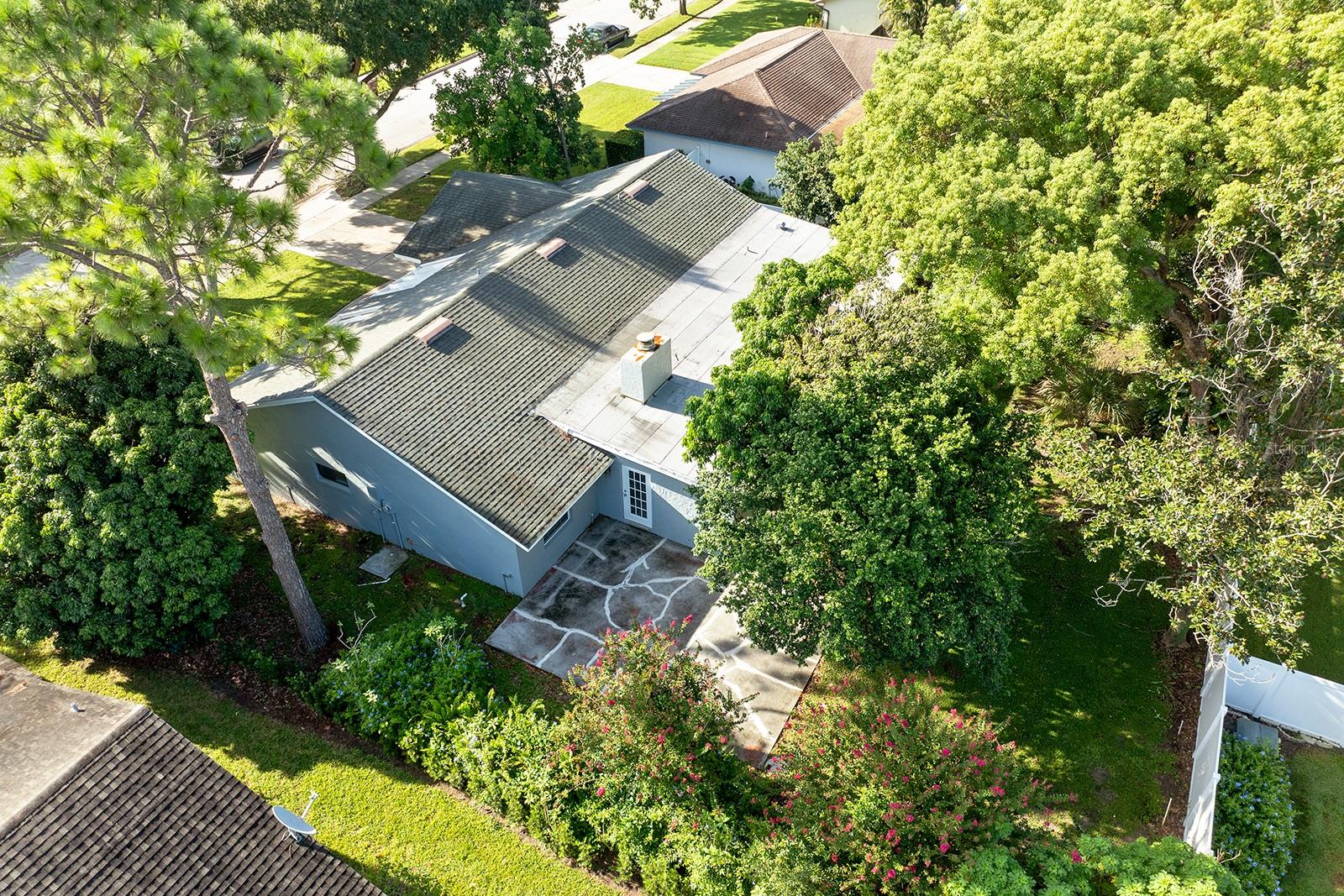 3240 W SAINT BRIDES CIR