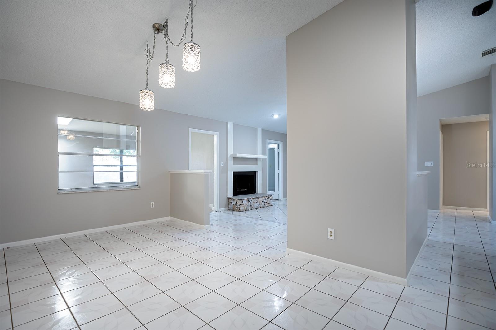 3240 W SAINT BRIDES CIR