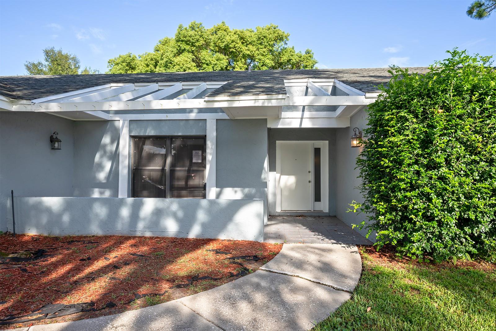 3240 W SAINT BRIDES CIR