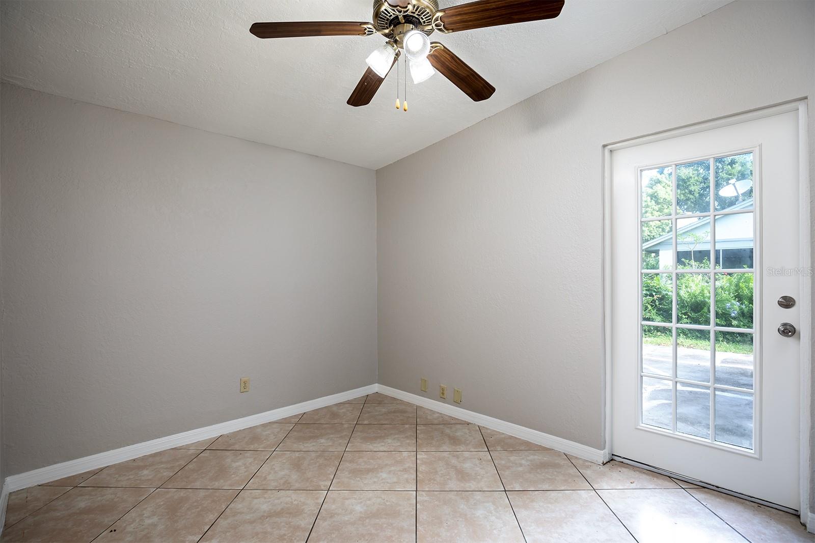 3240 W SAINT BRIDES CIR