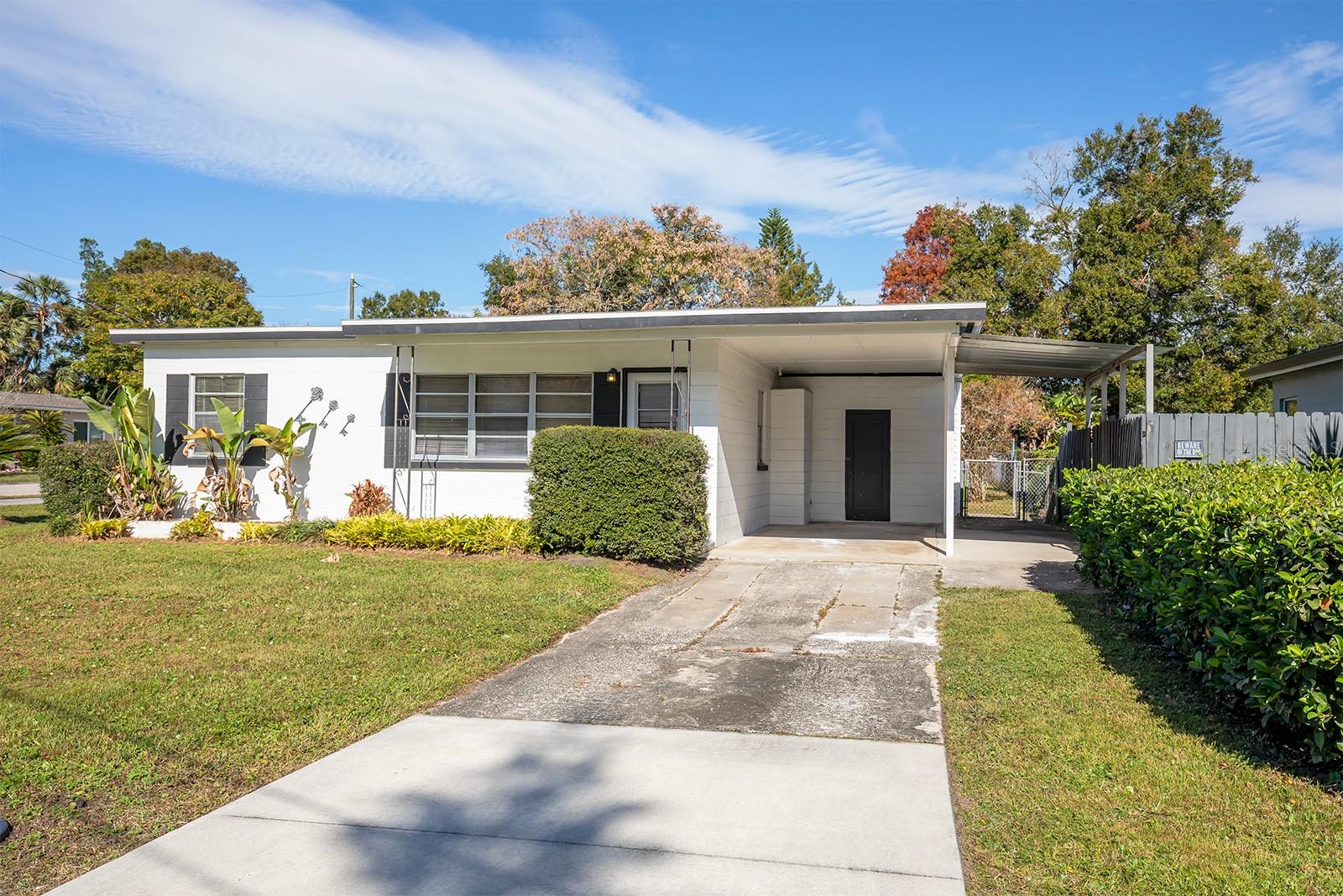 1901 MAGNOLIA AVE