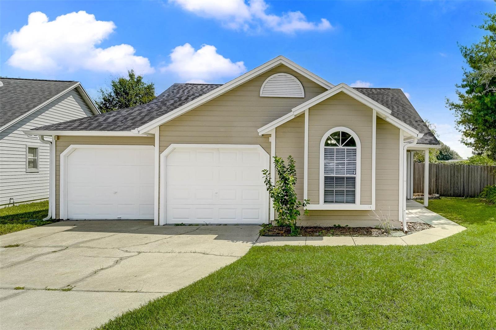5422 S BRACKEN CT