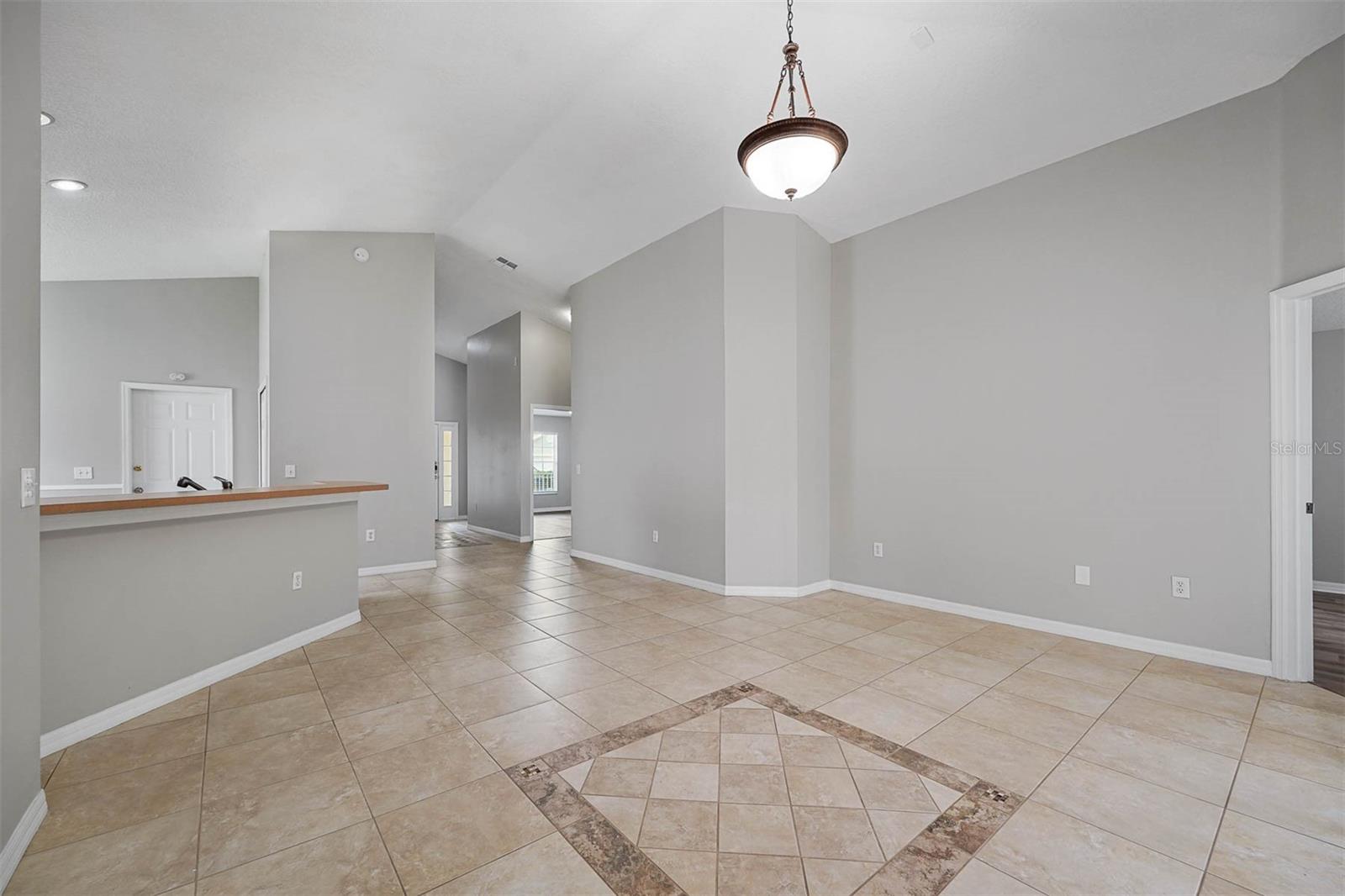 2506 WEDDINGTON GREEN CT