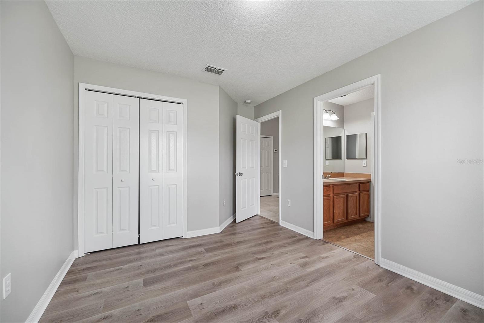 2506 WEDDINGTON GREEN CT