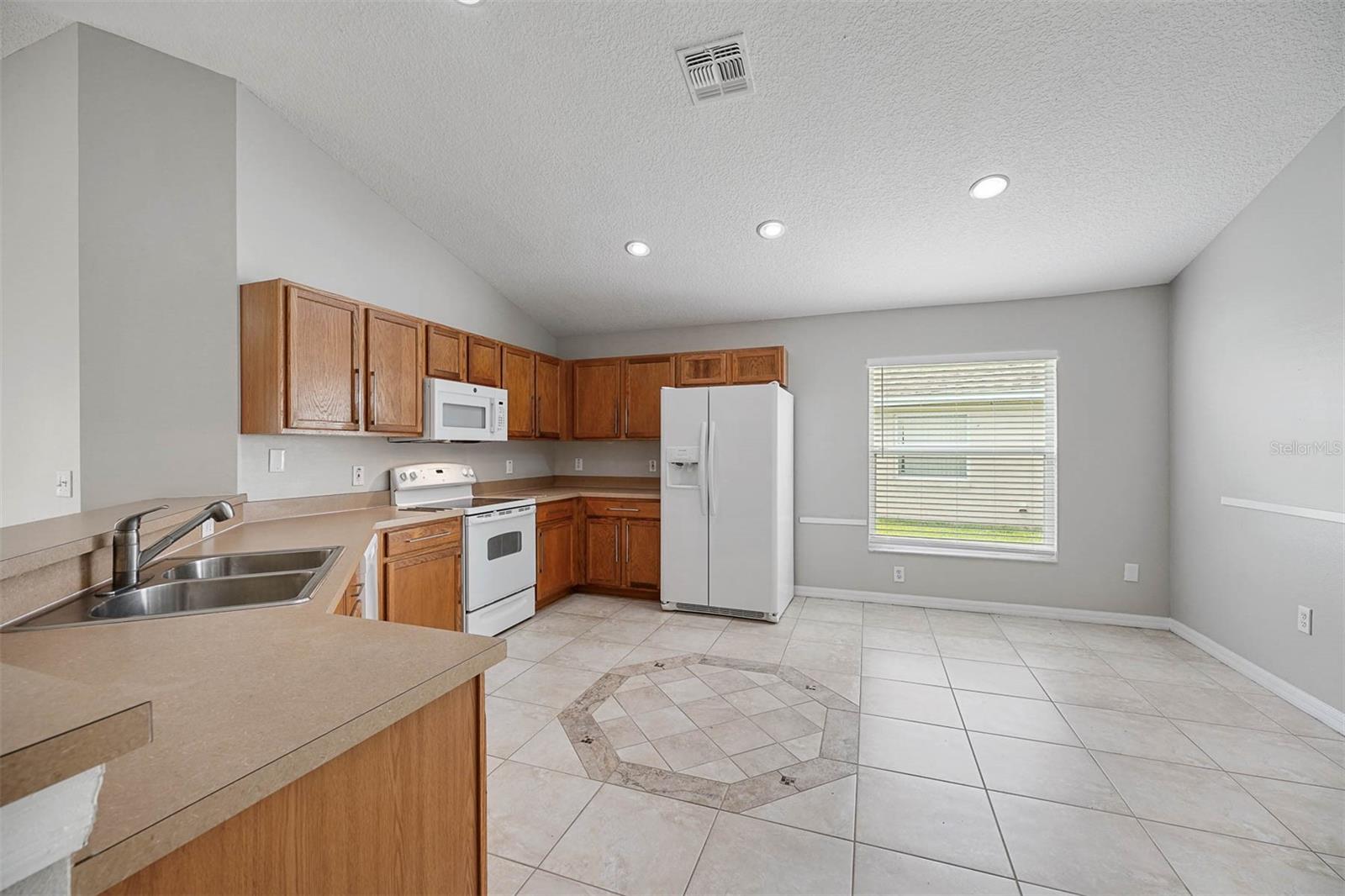 2506 WEDDINGTON GREEN CT