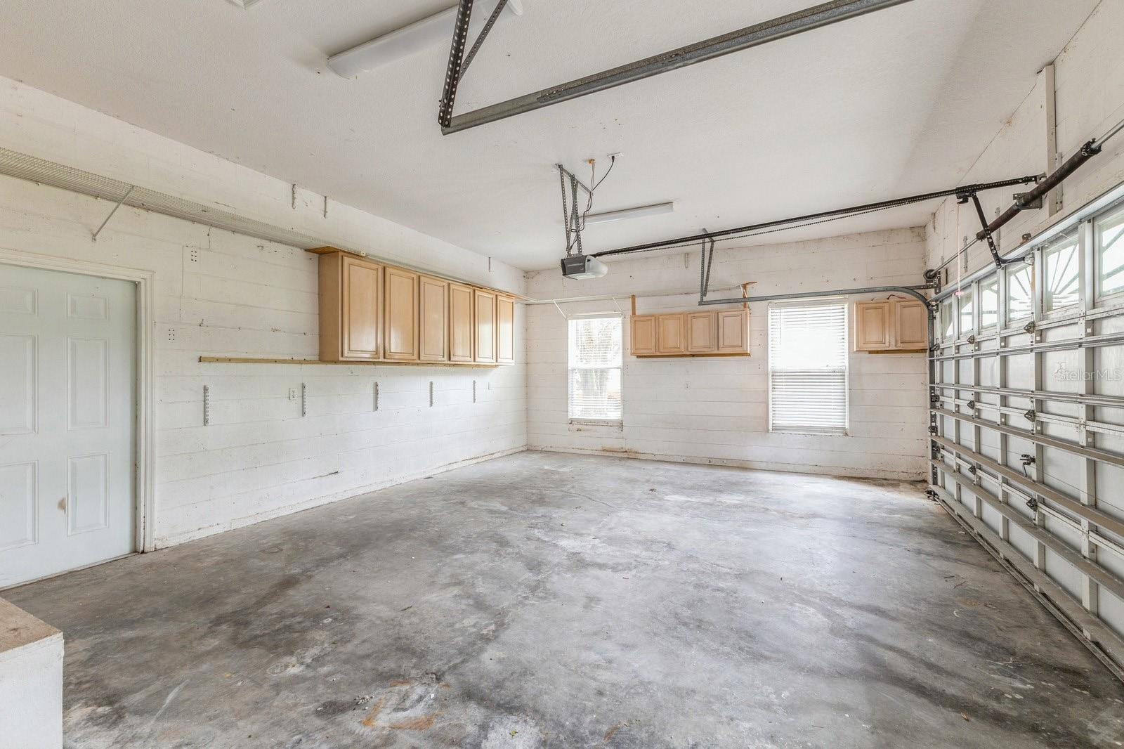 1111 PARTIN DR