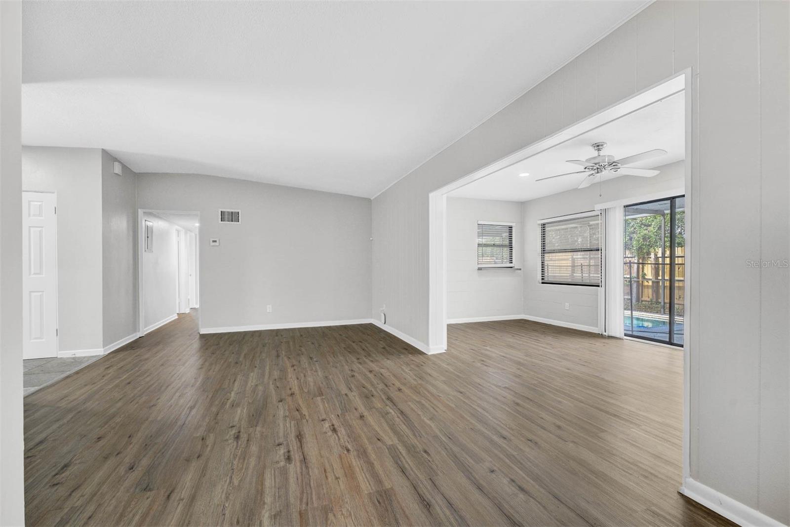 115 N LAKEWOOD CIR