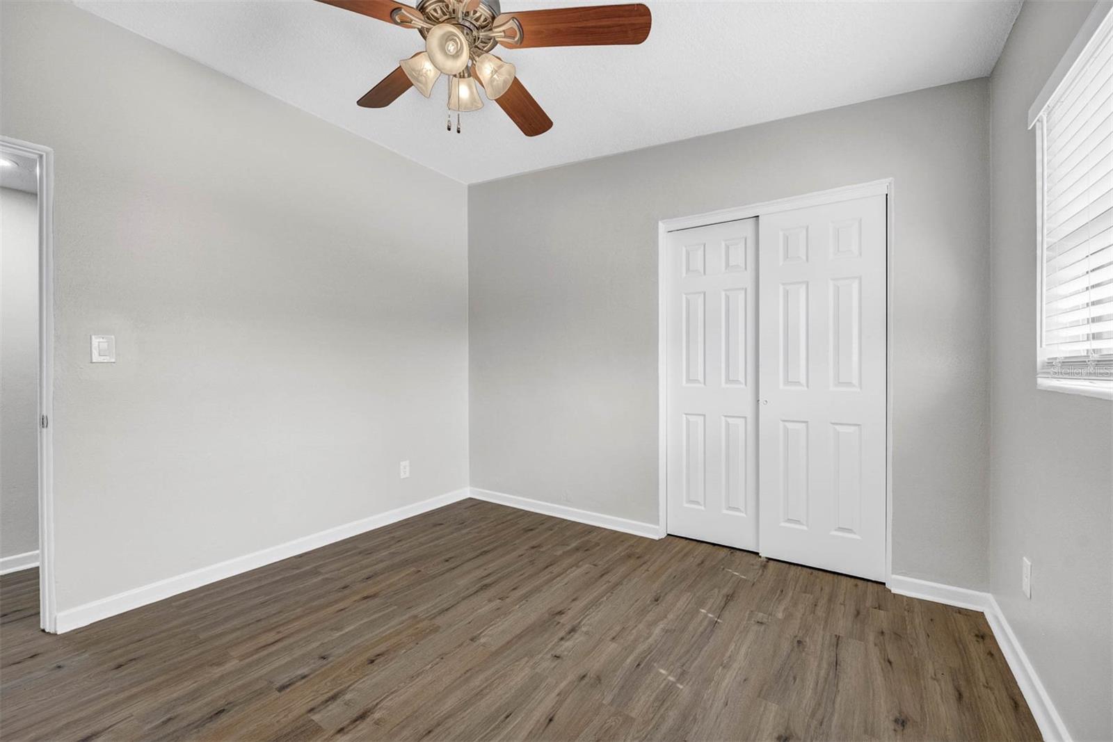115 N LAKEWOOD CIR
