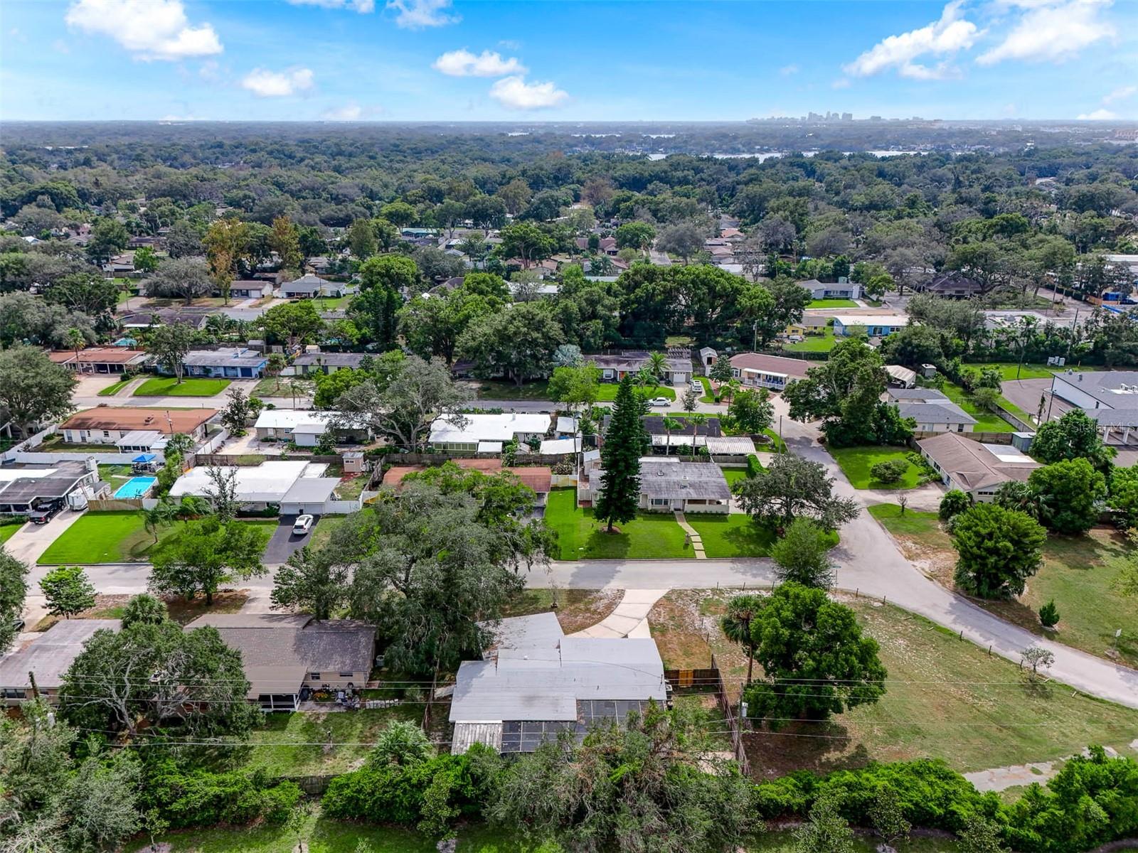 115 N LAKEWOOD CIR