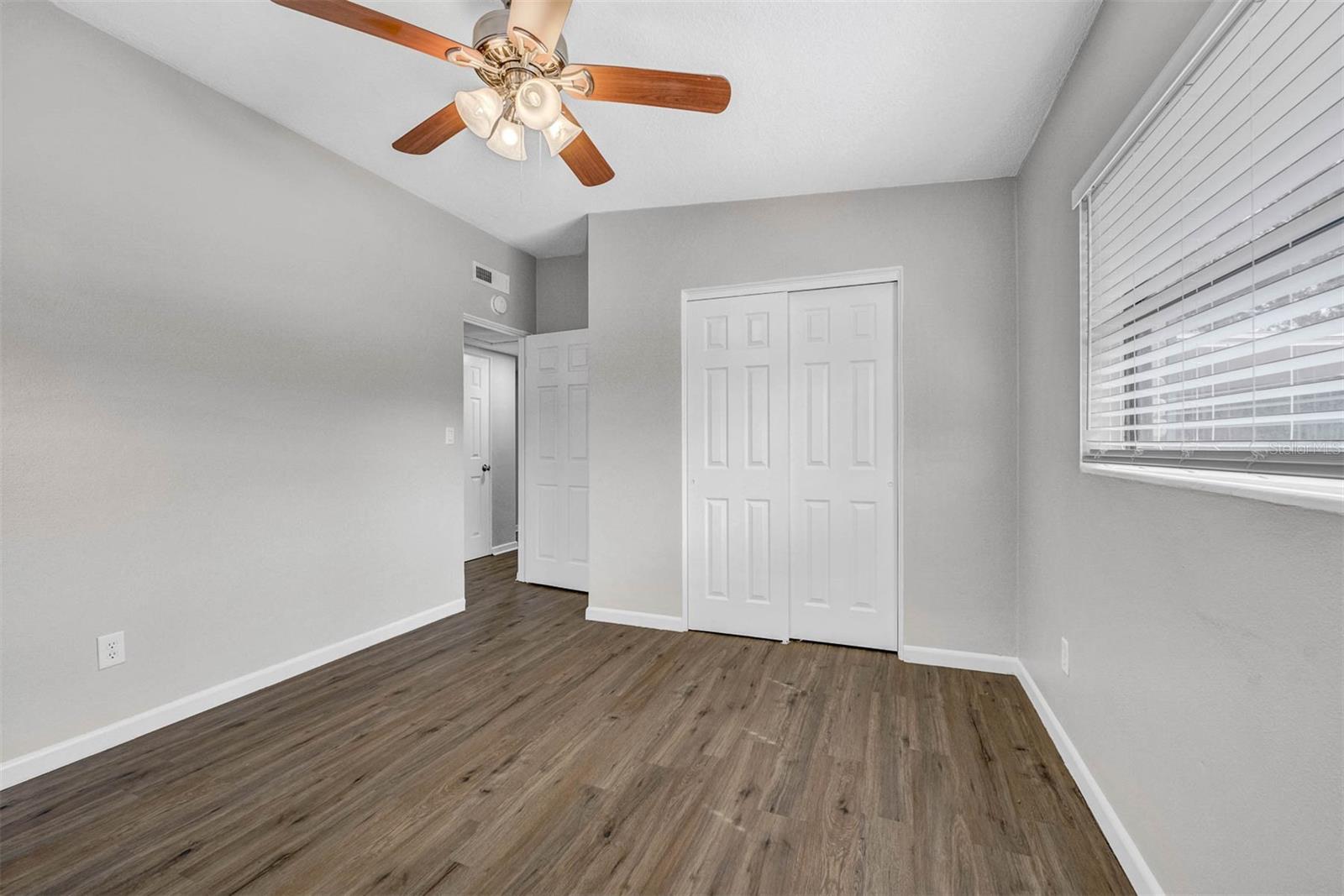 115 N LAKEWOOD CIR