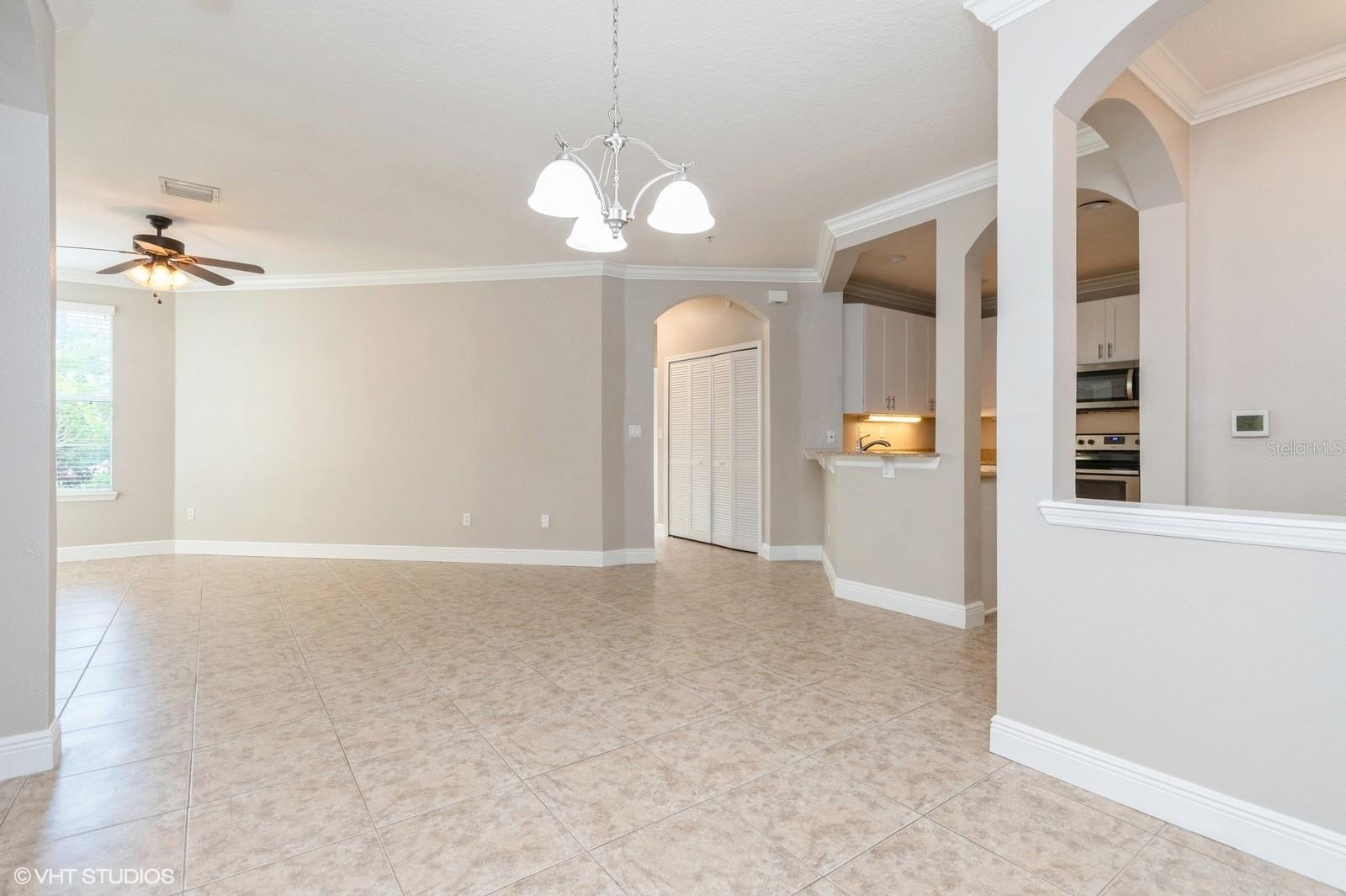 11565 MIZZON DR #804
