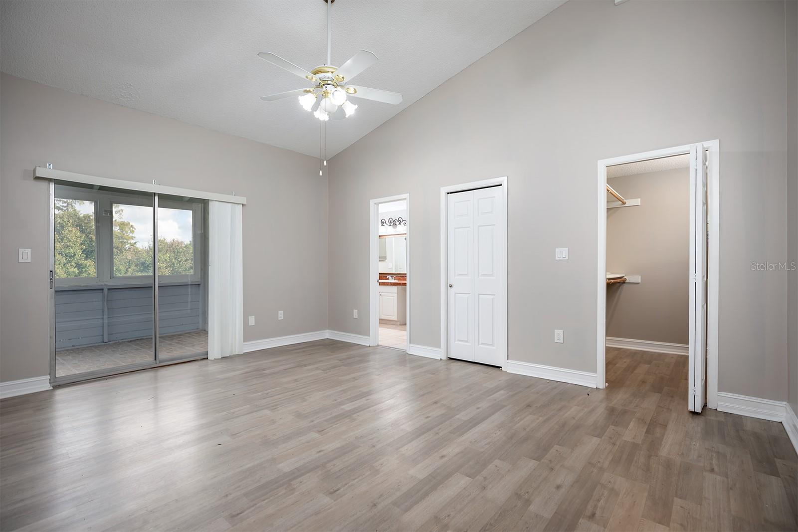 8825 PINE BAY CT