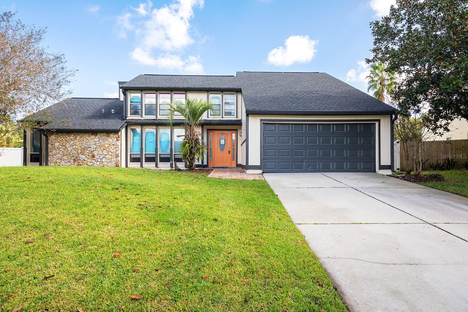 8825 PINE BAY CT